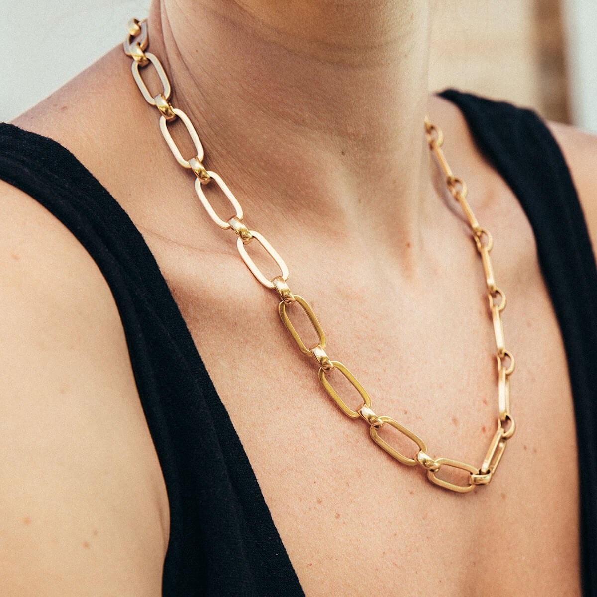 Maven Magnetic Necklace