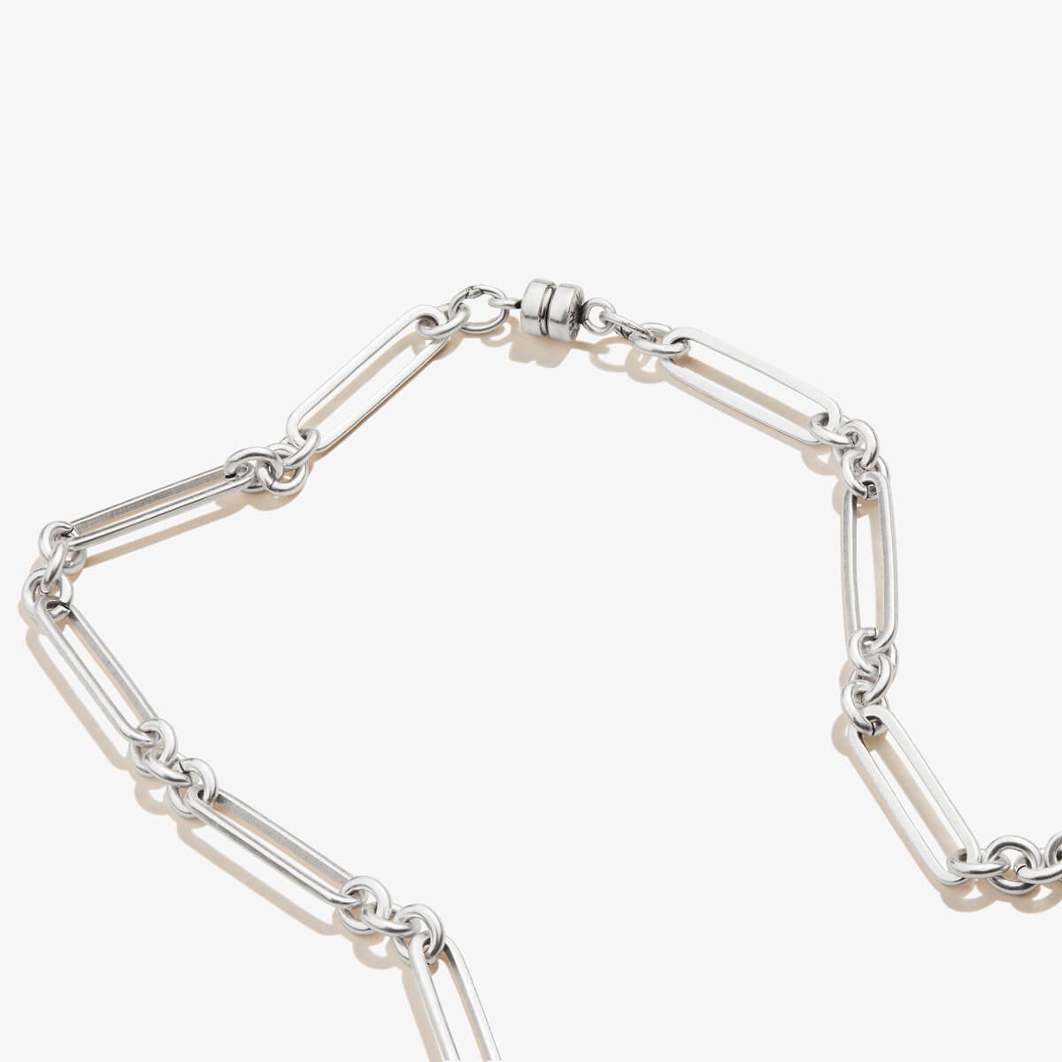 Mini Maven Chain Magnetic Necklace