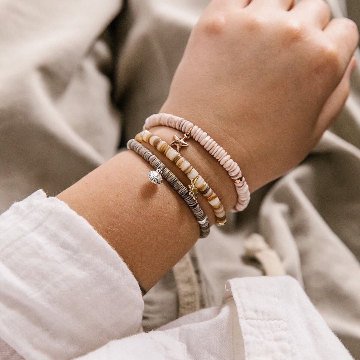 Sun Shell Stretch Bracelet