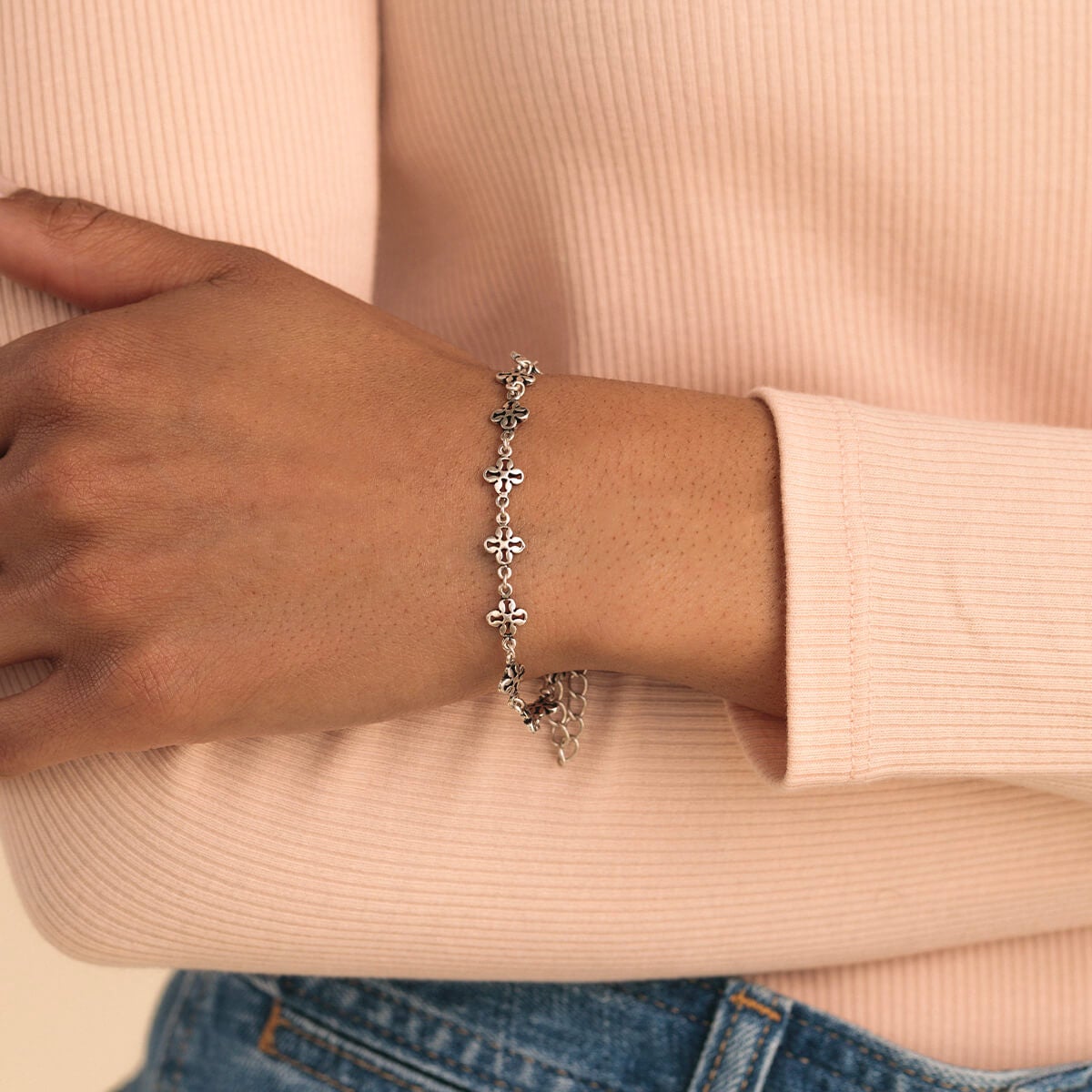Mini Floral Chain Magnetic Bracelet